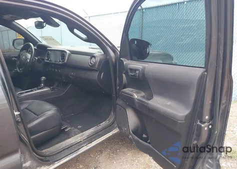 2020 Toyota Tacoma Trd Off-Road z USA, uszkodzony, nr VIN 3TMDZ5BN8LM095678